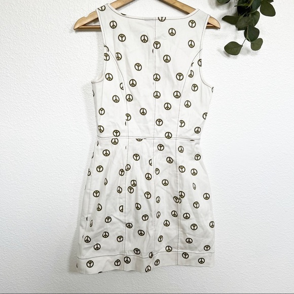 ModCloth- NWT White Peace Casual Sleeveless Dress- 2 - Picture 8 of 9